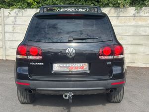 2009 Volkswagen Touareg 2.5 TDI R5 - Image 3