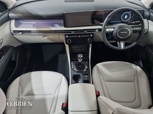 Hyundai Tucson Executive Plus - Image 2