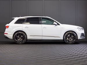 202 Audi Q7 3.0 55 TFSI S-Line E-Quattro - Image 2