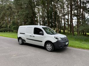 Renault Kangoo 2019 Low KM - Image 2