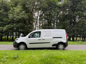 Renault Kangoo 2019 Low KM - Image 4