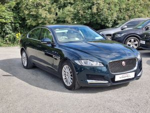 JAGUAR XF 2.0 D PRESTIGE 180PS 4DR AUTO 2016(16) - Image 2