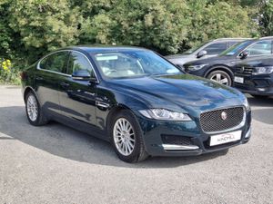 JAGUAR XF 2.0 D PRESTIGE 180PS 4DR AUTO 2016(16) - Image 3