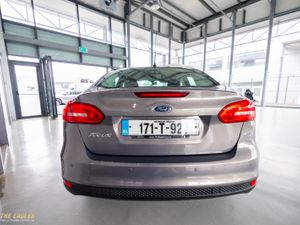 Ford Focus 4DR 1.5 TD 95PS 6SPEED ZETEC - Image 4