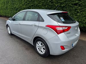 Hyundai i30 DELUXE 2015 NCT 04-26 - Image 4