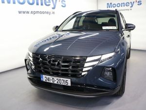 Hyundai Tucson Executive Plus 1.6l Diesel SUV - Image 2
