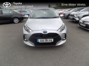 Toyota Yaris 1.5 LUNA SPORT HYBRID - Image 4