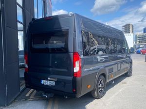 2024 AUTO-TRAIL V-LINE 635 SPORT 2 BERTH - Image 4
