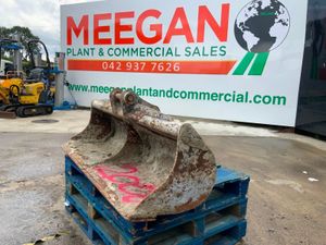 60" STRICKLAND GRADING BUCKET..45mm PINS...2008. - Image 2