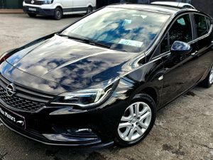 2018 Opel Astra, Diesel Low KM! - Image 2