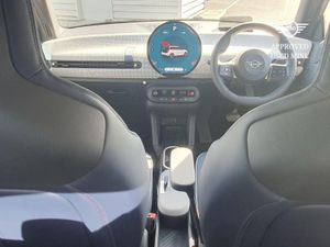 MINI HATCH Cooper SE - Image 4