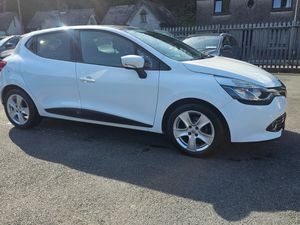 Renault Clio 2015 1.2 16V 75 DYNAMIQUE NAV - Image 2
