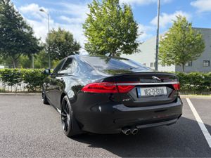 Jaguar XF 2.0 D RWD R-SPORT AUTO - Image 3