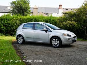 Fiat Punto Easy 1.2 4DR - Image 3