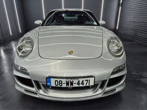 Porsche 911 C4S Coupe Manual Aero Magnesium - Image 3