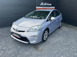 Toyota Prius 1.8 Hybrid 5DR Auto - Image 3