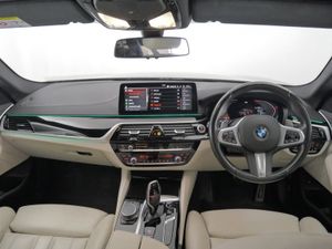 BMW 5 Series 520d M Sport Saloon - Image 4