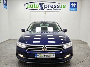 Volkswagen Passat 2.0 TDI High Line Automatic  Re - Image 3