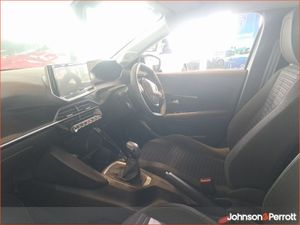 Peugeot 208 1.2 Puretech 75bhp Active - Image 3