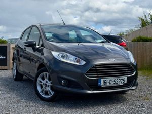Ford Fiesta 1.25 Zetec 82ps 5DR - Image 3
