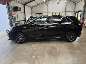 18 HYUNDAI I30 T-GDI SE EDITION 120 BHP PETROL - Image 4