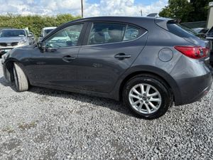 🔵 Mazda3 2.2D 150PS EXECUTIVE 4DR - Image 3