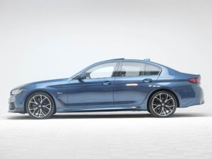 BMW 5 Series M Sport 545E Xdrive - Image 4