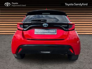 Toyota Yaris HYBRID PLATINUM // FULL LEATHER // AI - Image 4