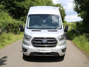 Ford Transit 350 Ecoblue Mhev Limited - Image 2