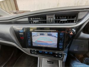 Toyota Auris 2017 - Image 3