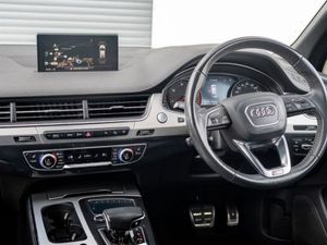Audi Q7 TDI Quattro S Line  black Ed Styl - Image 2