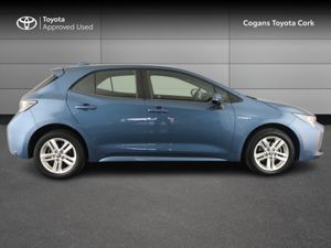 Toyota Corolla HYBRID LUNA H/B 4DR AUTO - Image 3