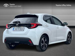 Toyota Yaris Yaris Hybrid 115 L-SPORT - Image 2