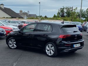 211 VW GOLF STYLE 1.5 150BHP  AUTOMATIC - Image 3