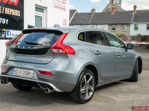 🔥 2015 Volvo V40 2.0 Diesel 🔥 R Design - Image 2