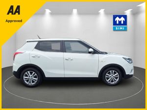 SsangYong Tivoli 4X2 ES CROSSOVER//1 OWNER// - Image 4