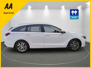 Hyundai i30 I 30 TOURER DELUXE//1 OWNER//NEW NCT// - Image 3