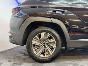 Hyundai Tucson 2WD Executive HEV Auto - Image 4