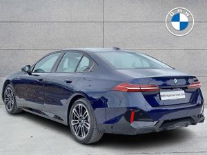 BMW 5 Series 520i M Sport Saloon - Image 2