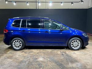 Volkswagen Touran 1.4 TSI AUTOMATIC - Image 3