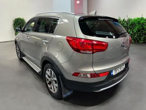 Kia Sportage 1.7 D GSE 2WD - Image 2