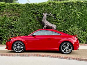 Audi TTS 300BHP QUATTRO S TRONIC - Image 4