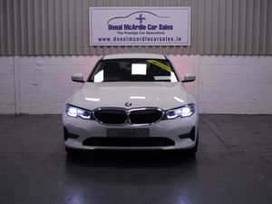 BMW 3-Series 2021 - Image 3