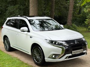 2.4 4H PLUG IN HYBRID * TOP SPEC * IRISH JEEP * - Image 2