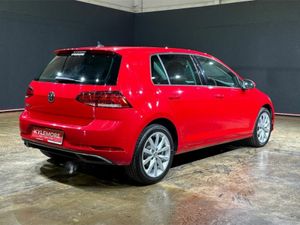 Volkswagen Golf 1.2 TSI AUTOMATIC - REVERSE CAMERA - Image 4