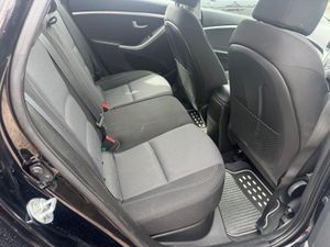 Hyundai i30 2016 Automatic - Image 4