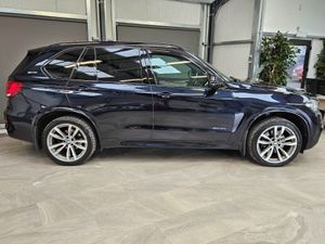 16 BMW X5 HYBRID M-SPORT EDITION - Image 3
