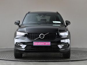 Volvo XC40 2.0 D3 FWD 6spd 150BHP R-design - Image 2