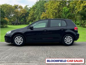 Volkswagen Golf 1.2 Petrol Tsi  Auto // Super Low - Image 4