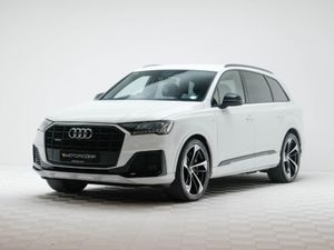 Audi Q7 S Line 55 Tfsi E Black Edition Quattro - Image 3